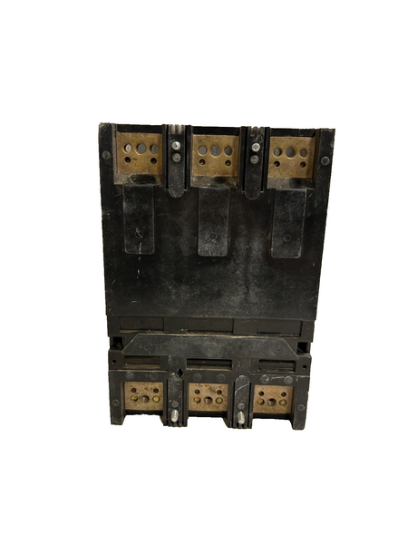8963424