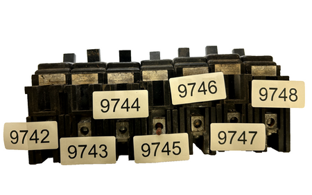 7448463