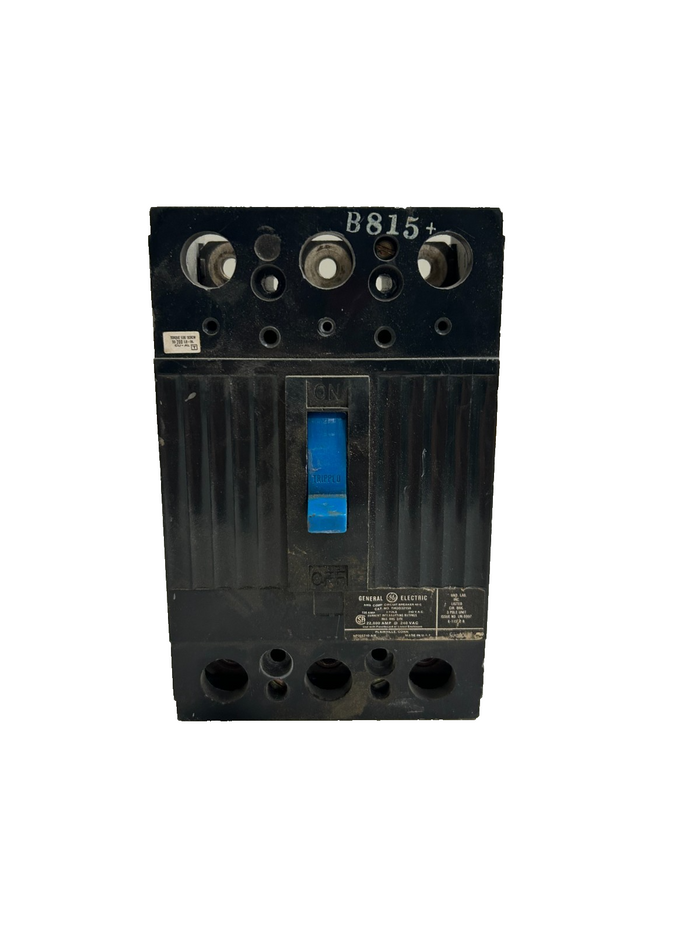 8976805