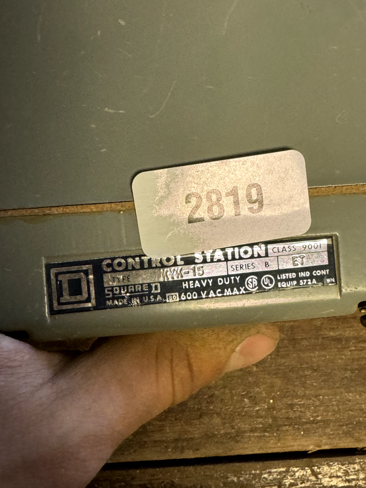 7442913