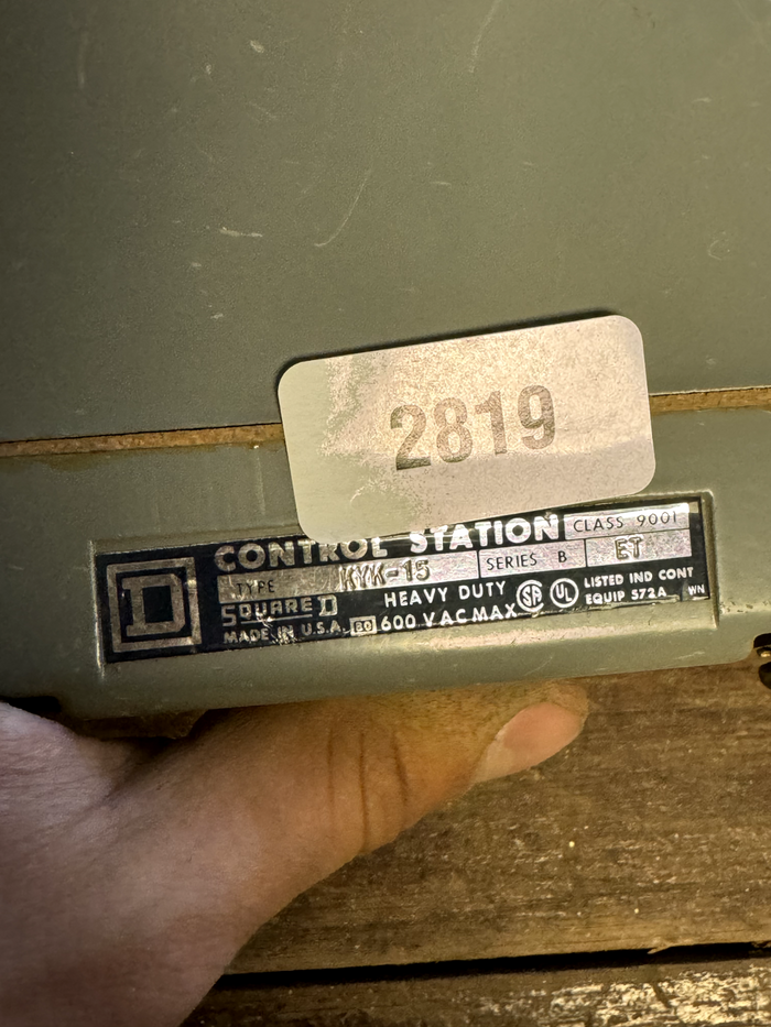 7442913
