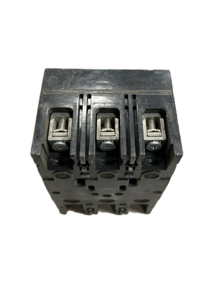 8976760