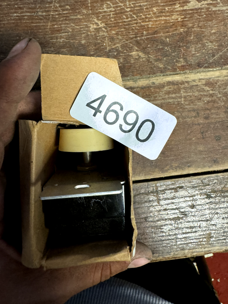 7446059