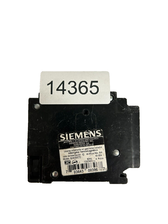 7431121