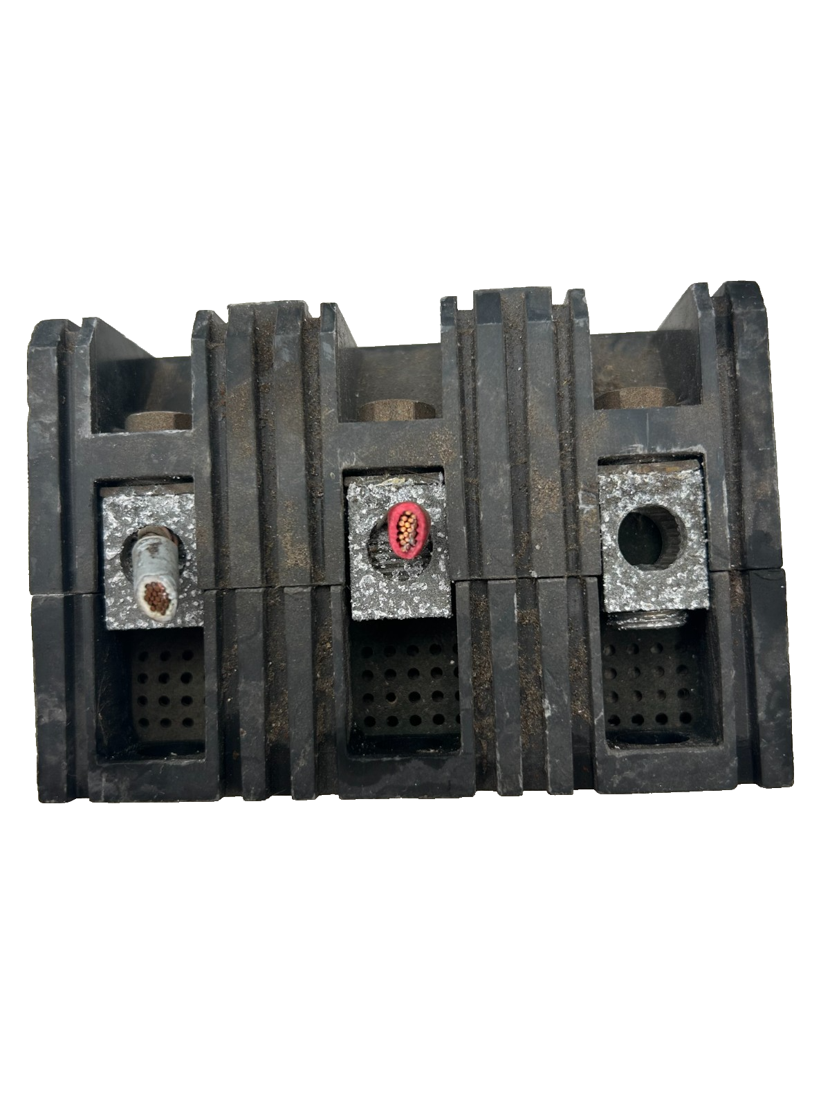 8880037