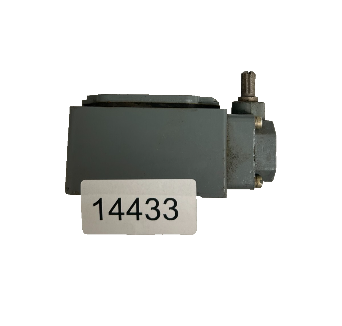 7431178