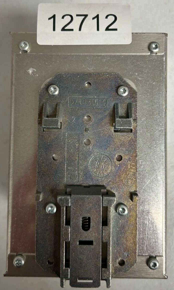 7431983
