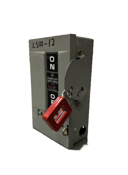 8640986