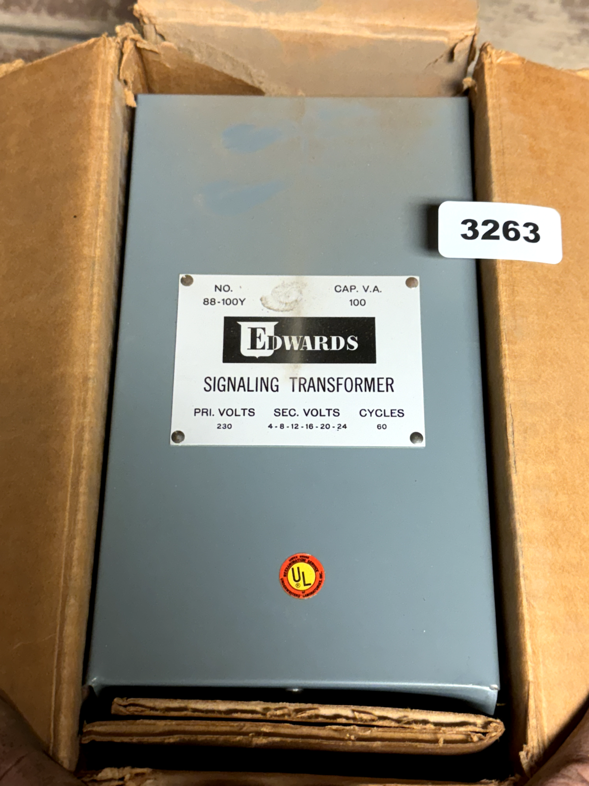 7442762