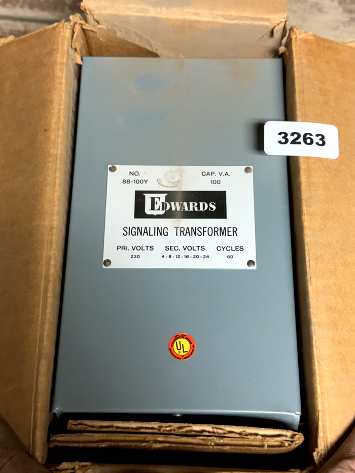 7442762