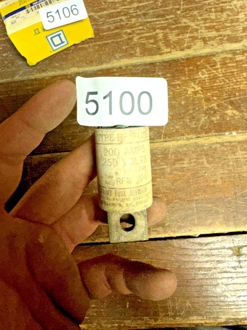 7443607