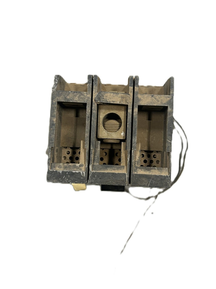 8915312
