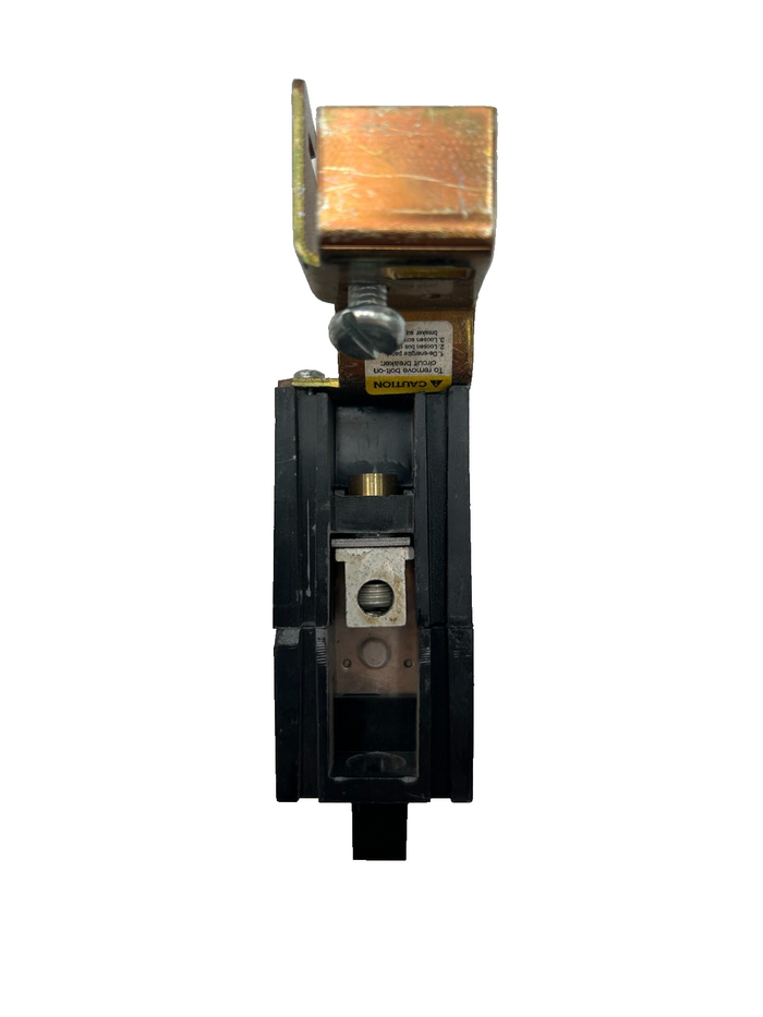 8879911