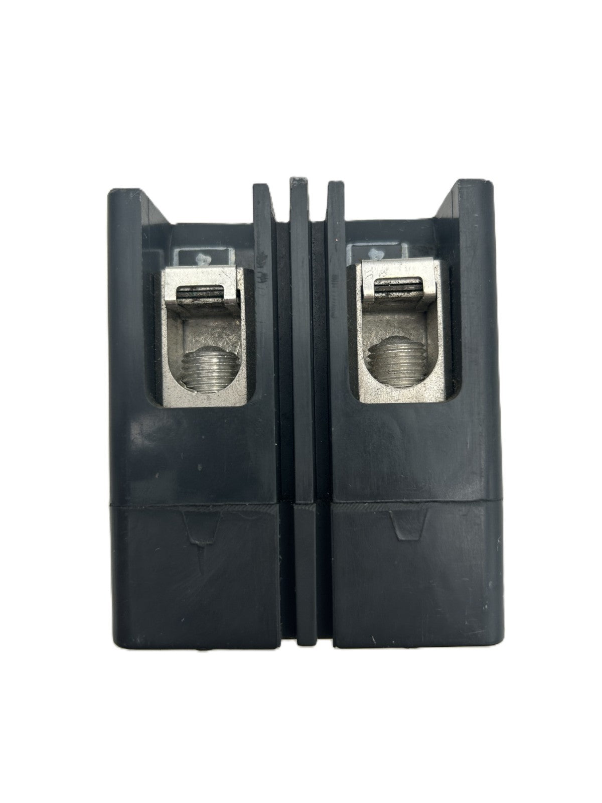 8882573