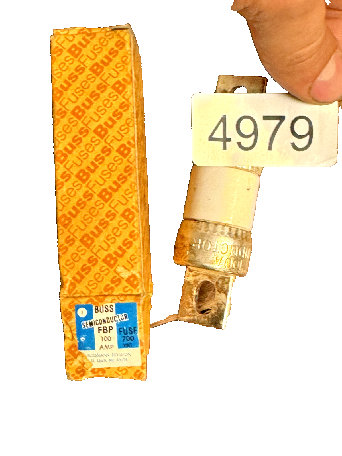 7443715