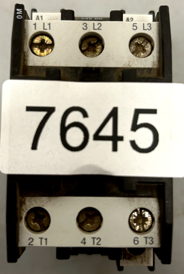 7432316