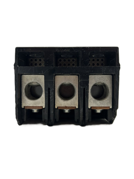 9046712