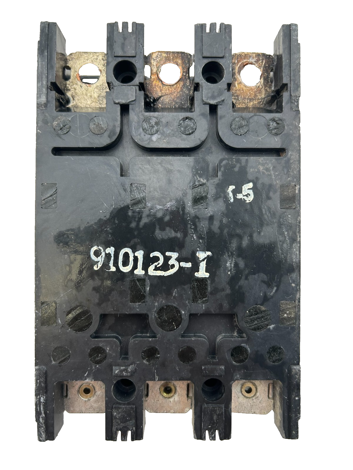 9046700