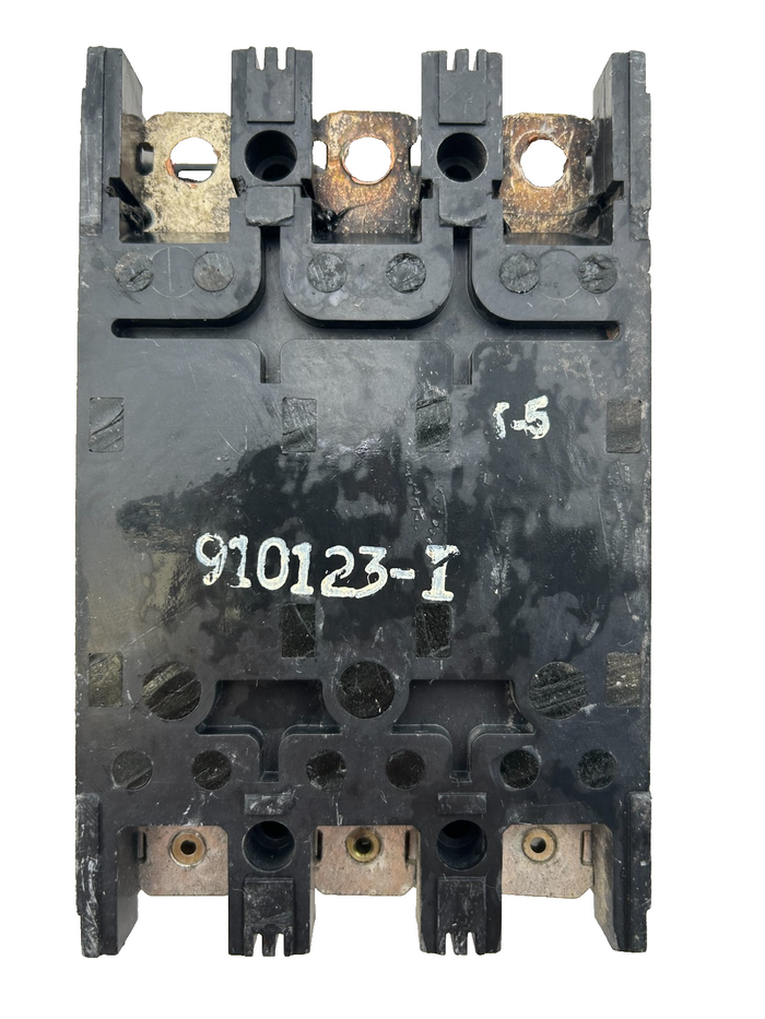 9046700