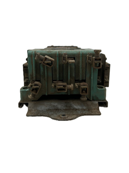 9064518