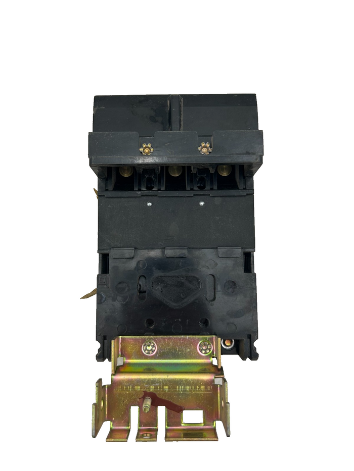 8903781