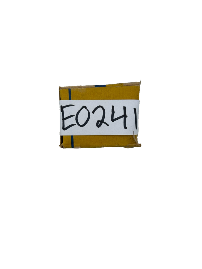 8252289