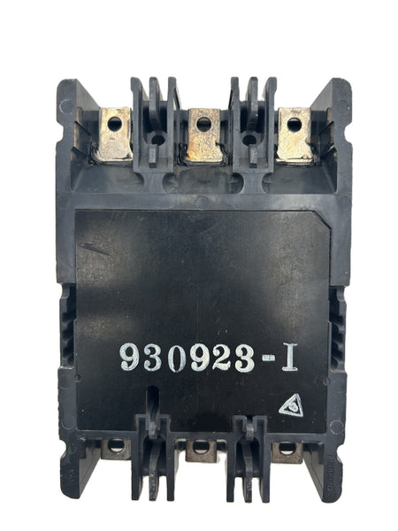 8882579