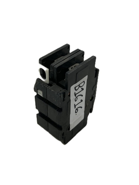 8955422