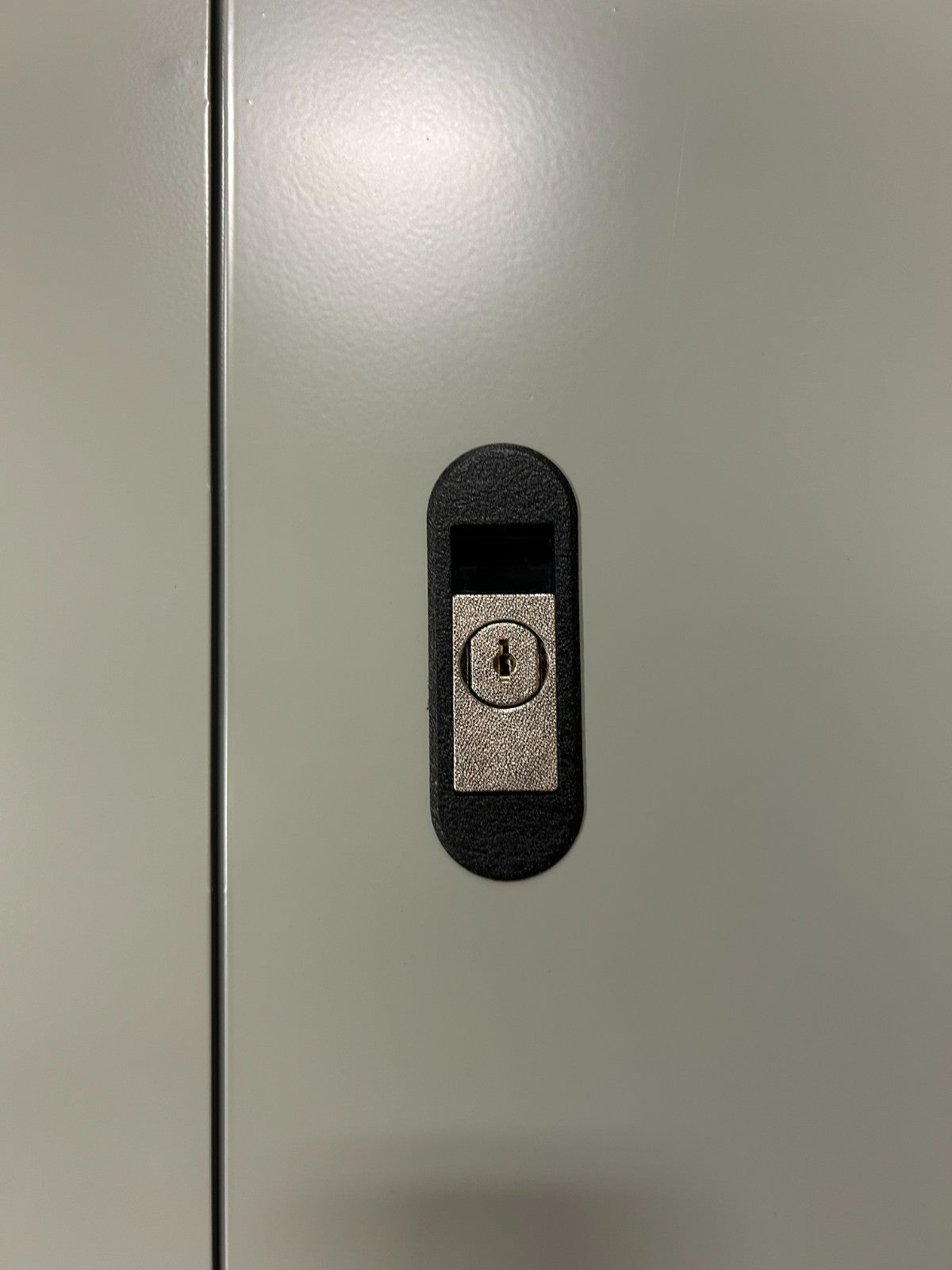8624137