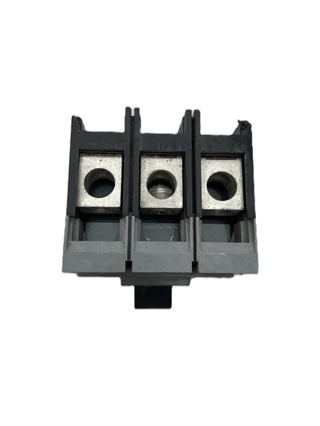 8929600