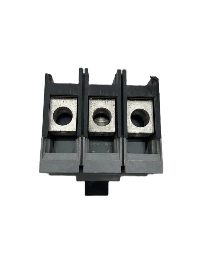 8929600