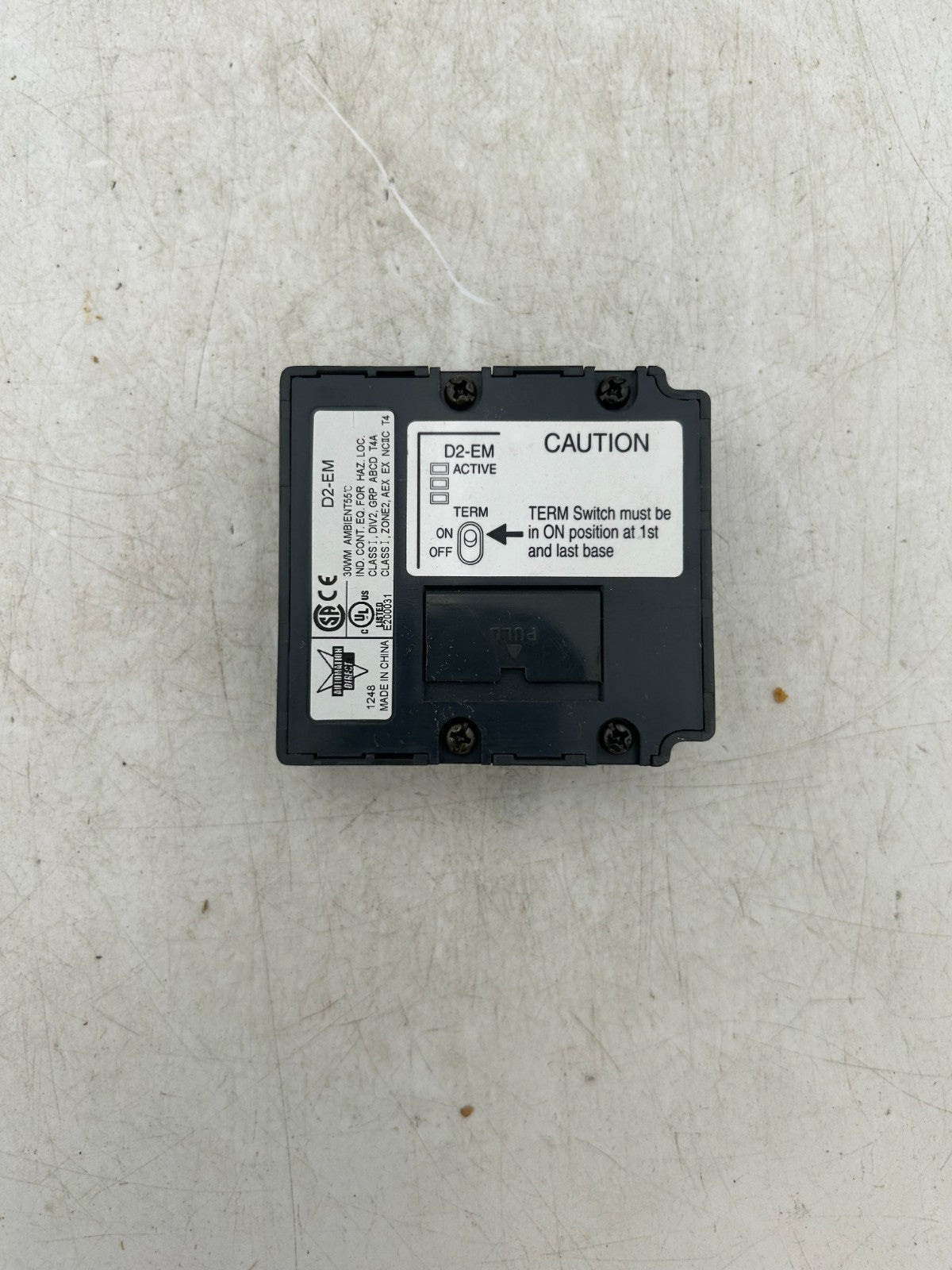8296572