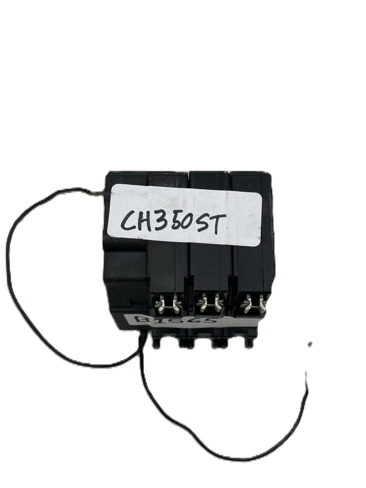 8955300