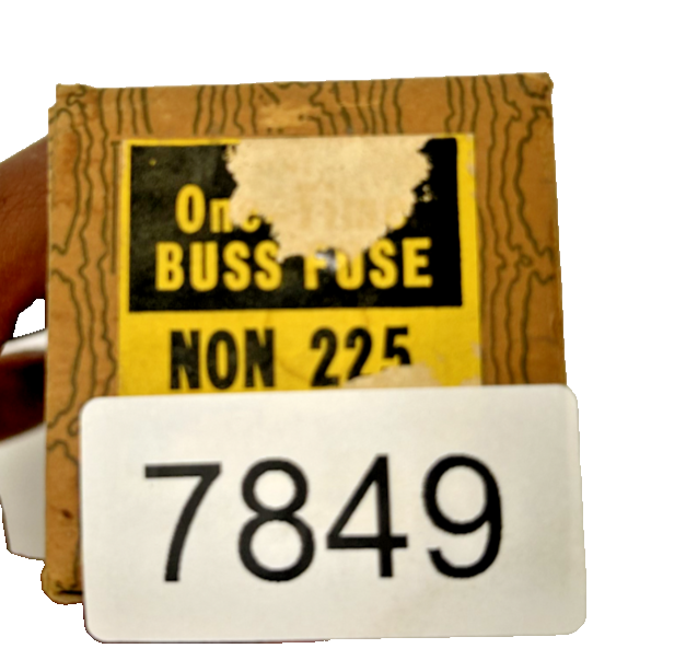 7432684