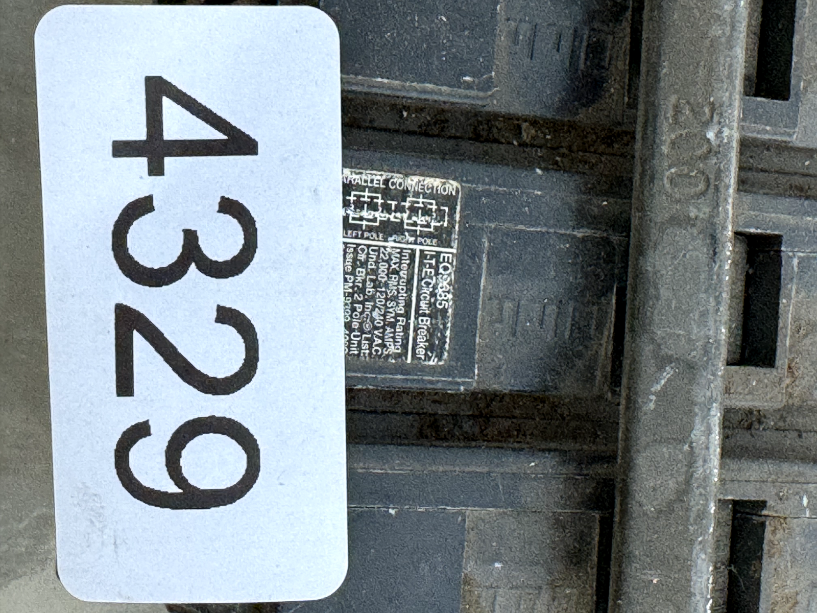 7443764