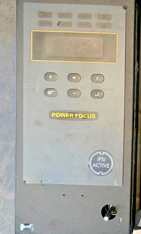 7431744