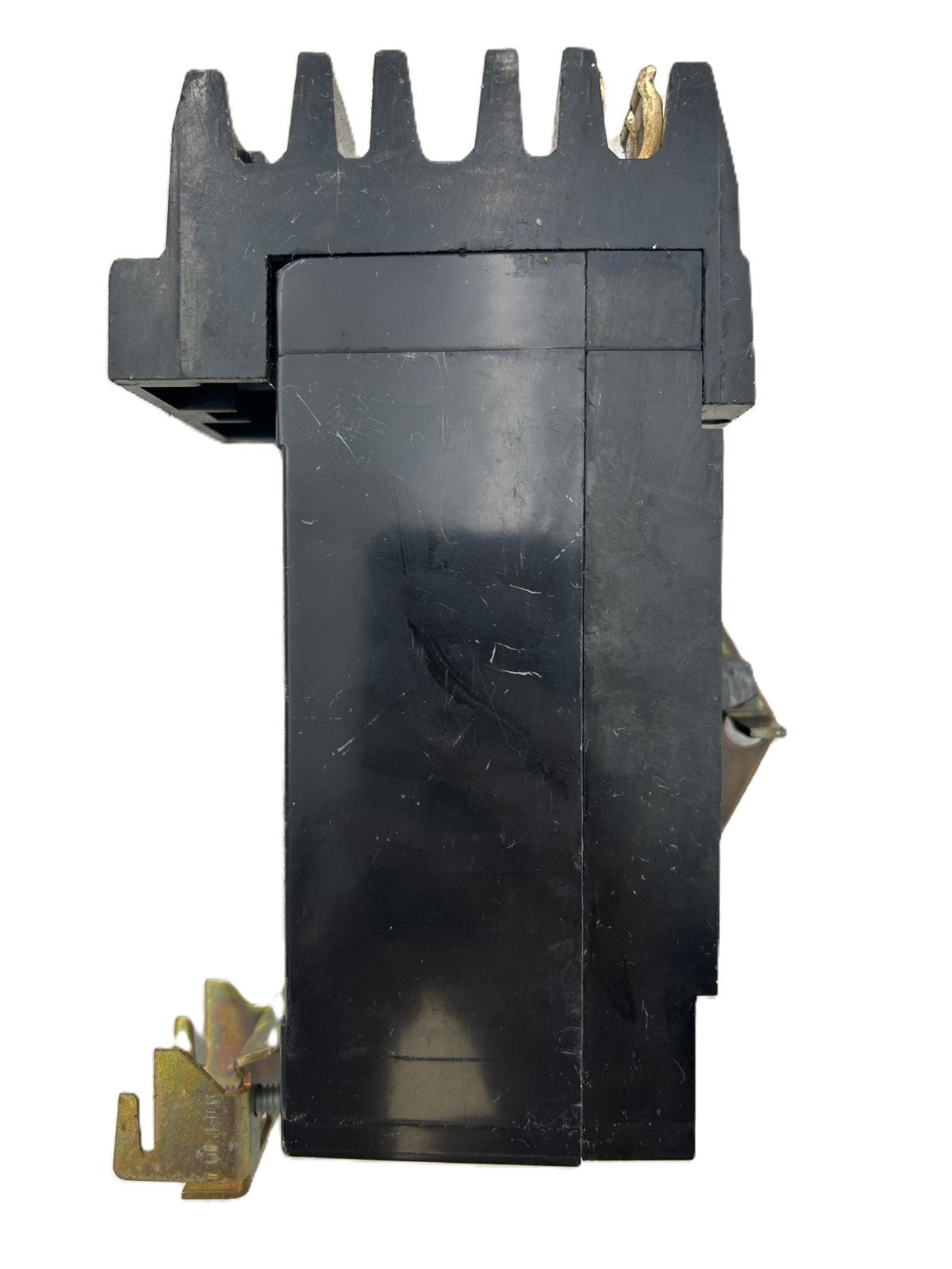 9046842