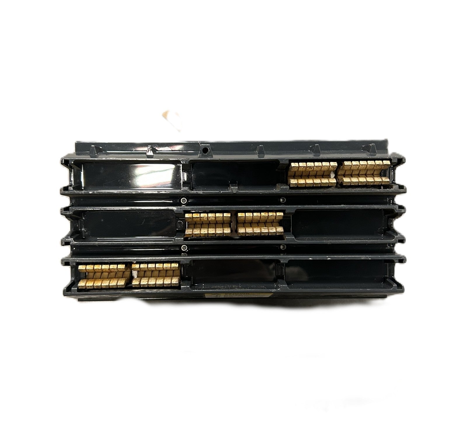 8600913