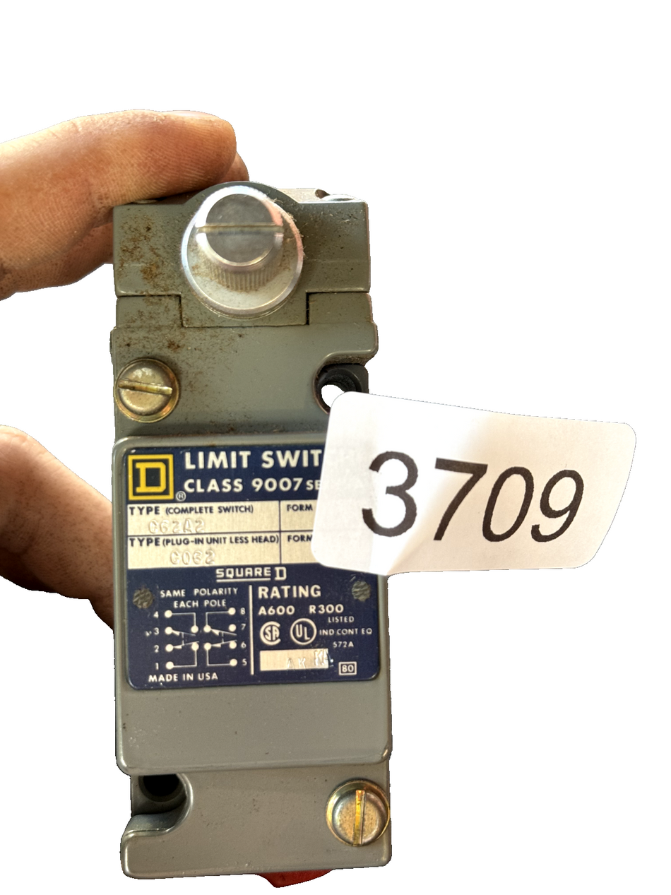7443943