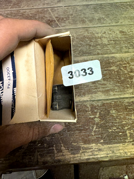 7445602