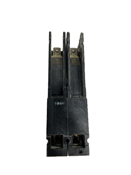 8960846