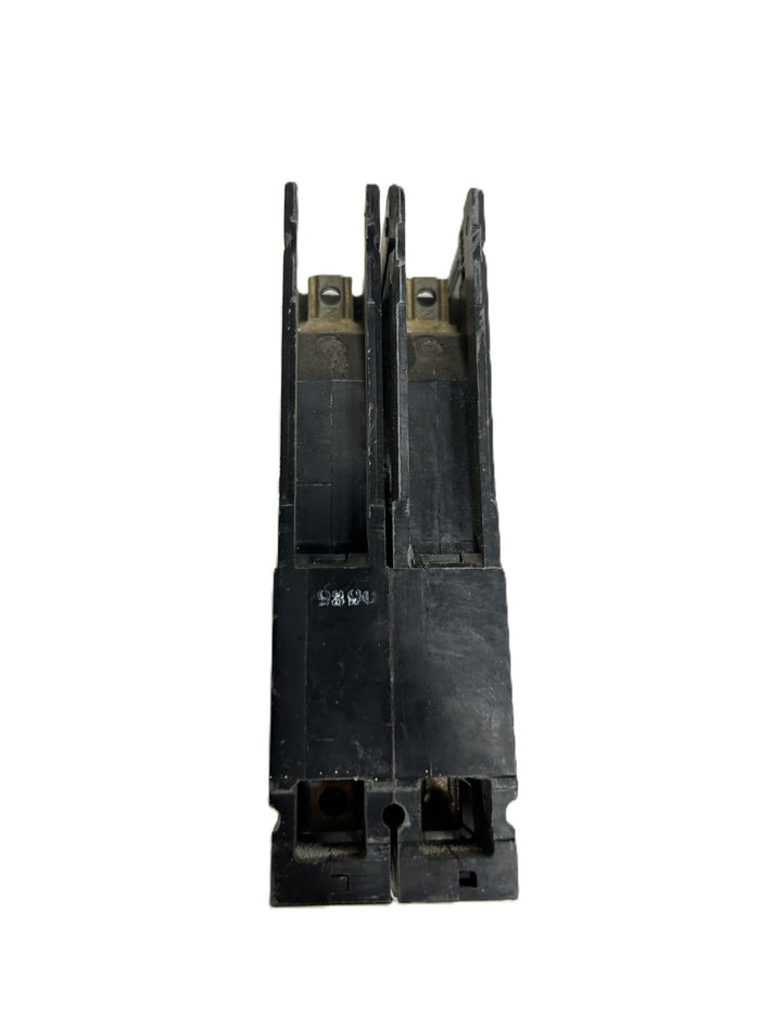 8960846