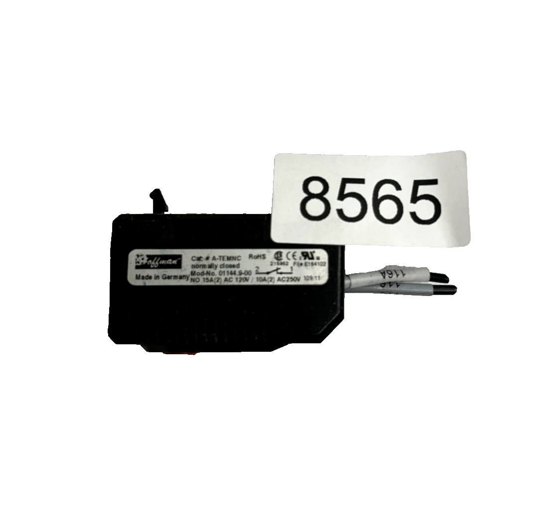 7446121