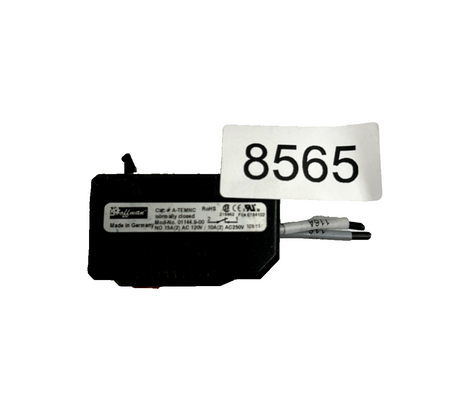 7446121
