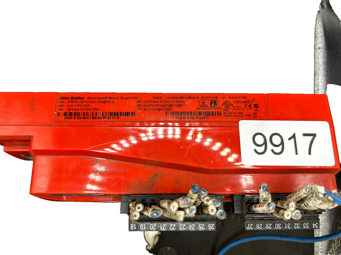 7448118