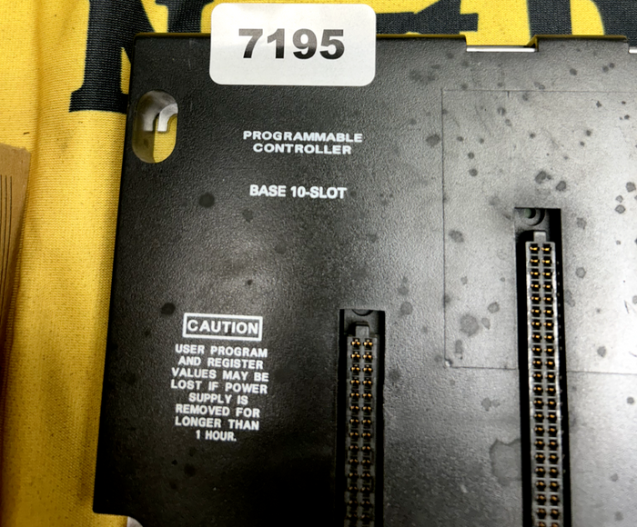 7447557