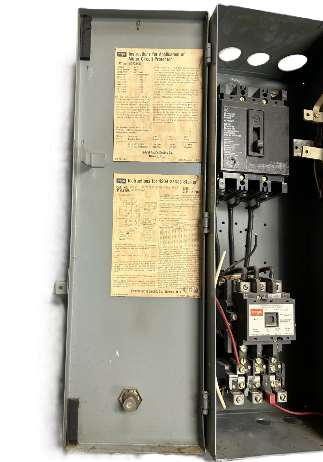 8902689