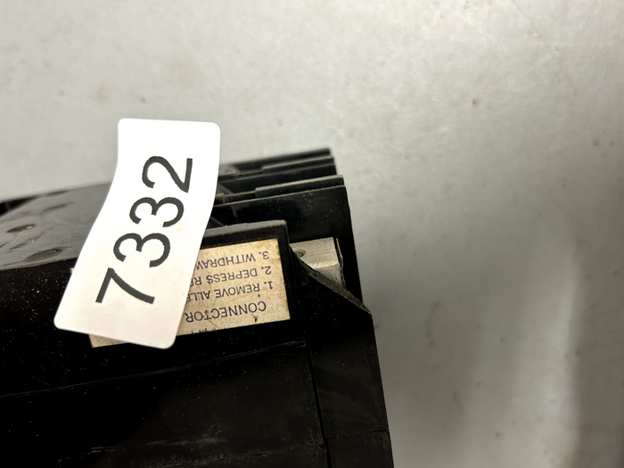 7432351