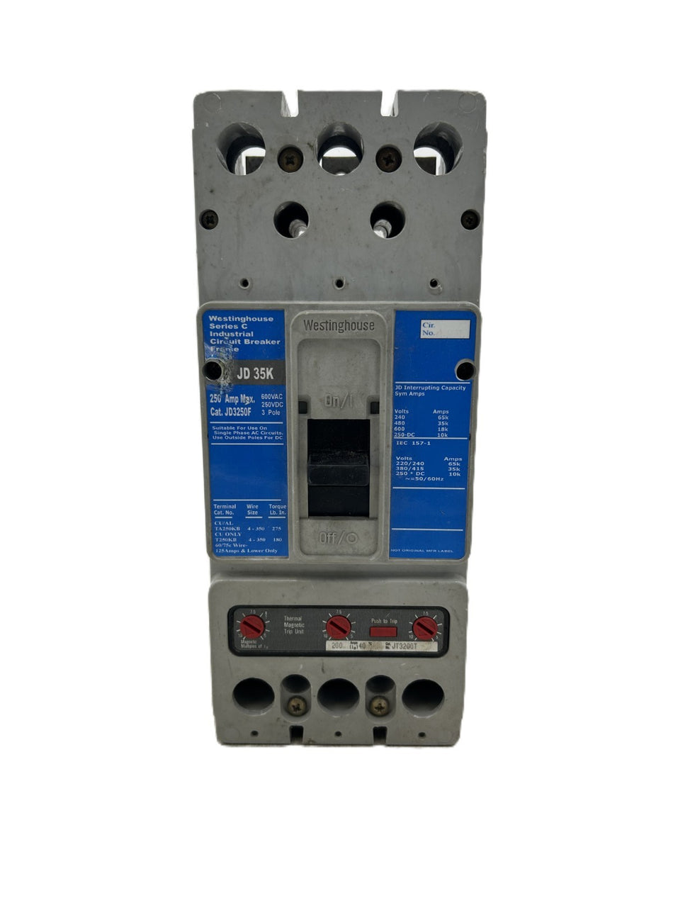 8999133