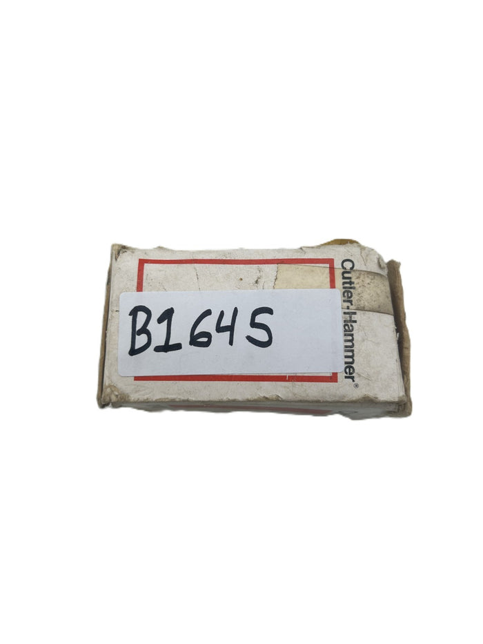 8956352